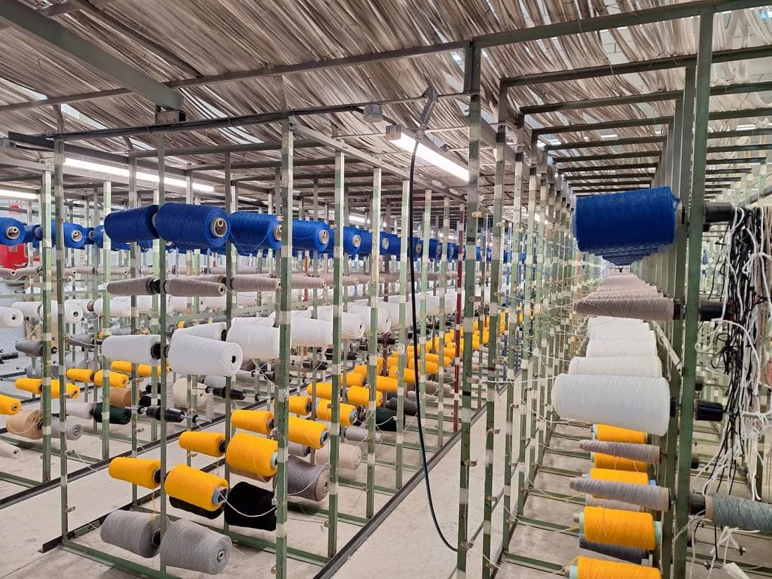 Produzione di erba sintetica sportiva Heroturfs in Spagna